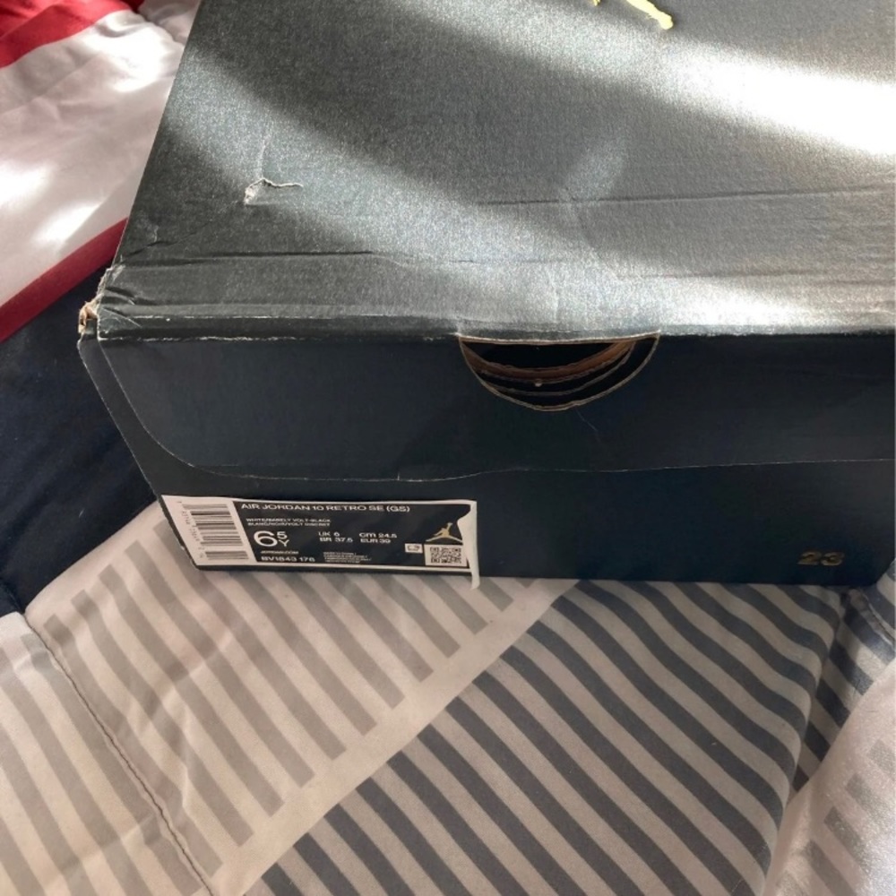 Jordan size 6.5 boys